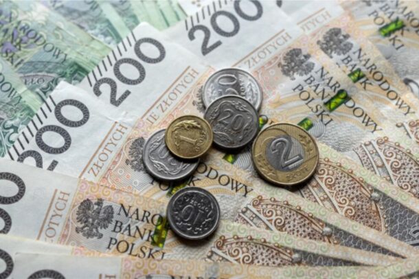 Nowe zasady 800+ tylko dla legalnie pracujących cudzoziemców. Co to oznacza dla rynku pracy i Agencji Workafford?